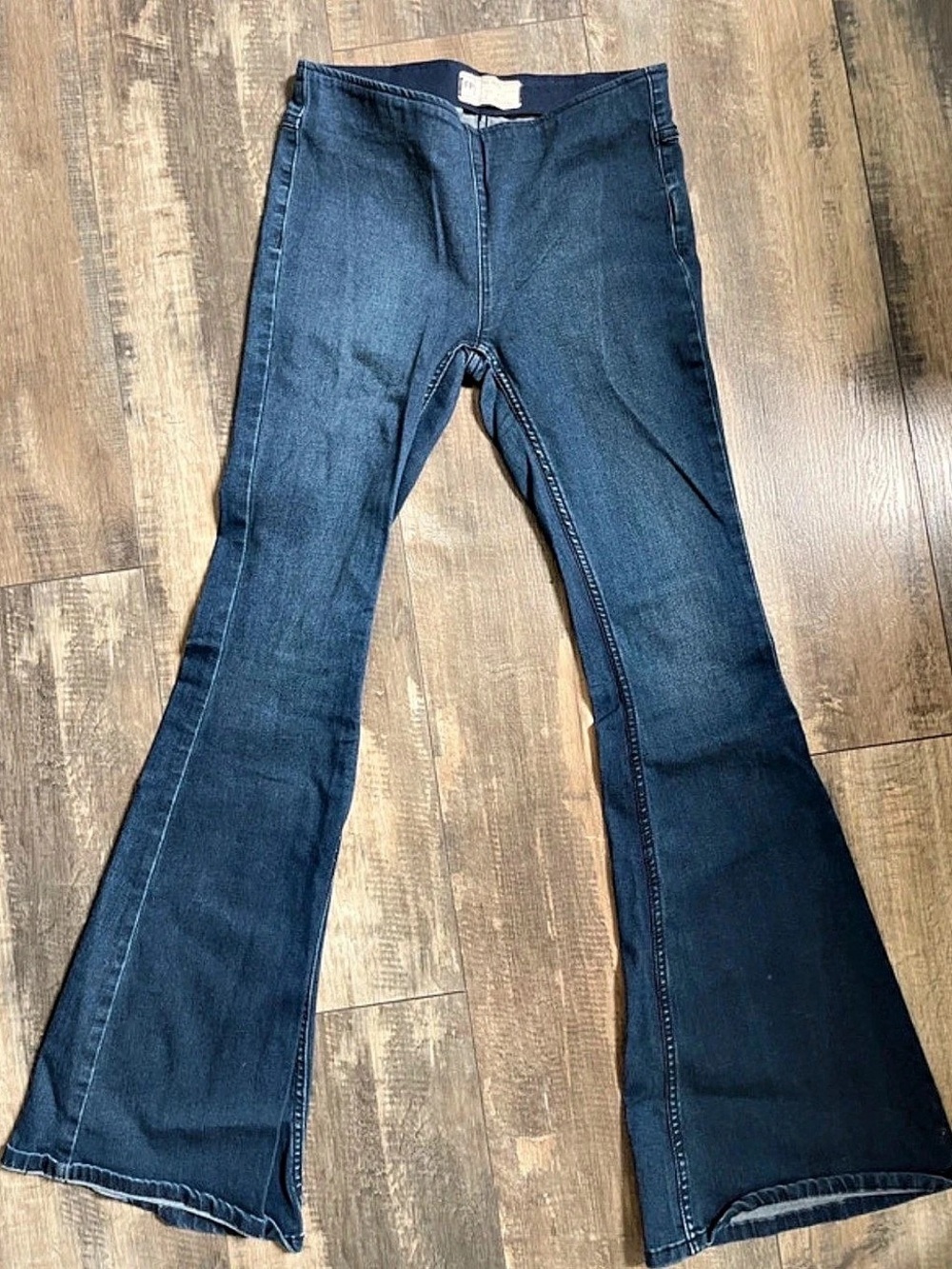 Free People Penny Pull-On Flare Jeans Blue Waist 27
